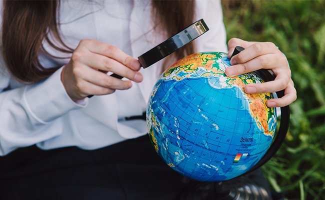 NRIs, HNIs & Overseas Businesses